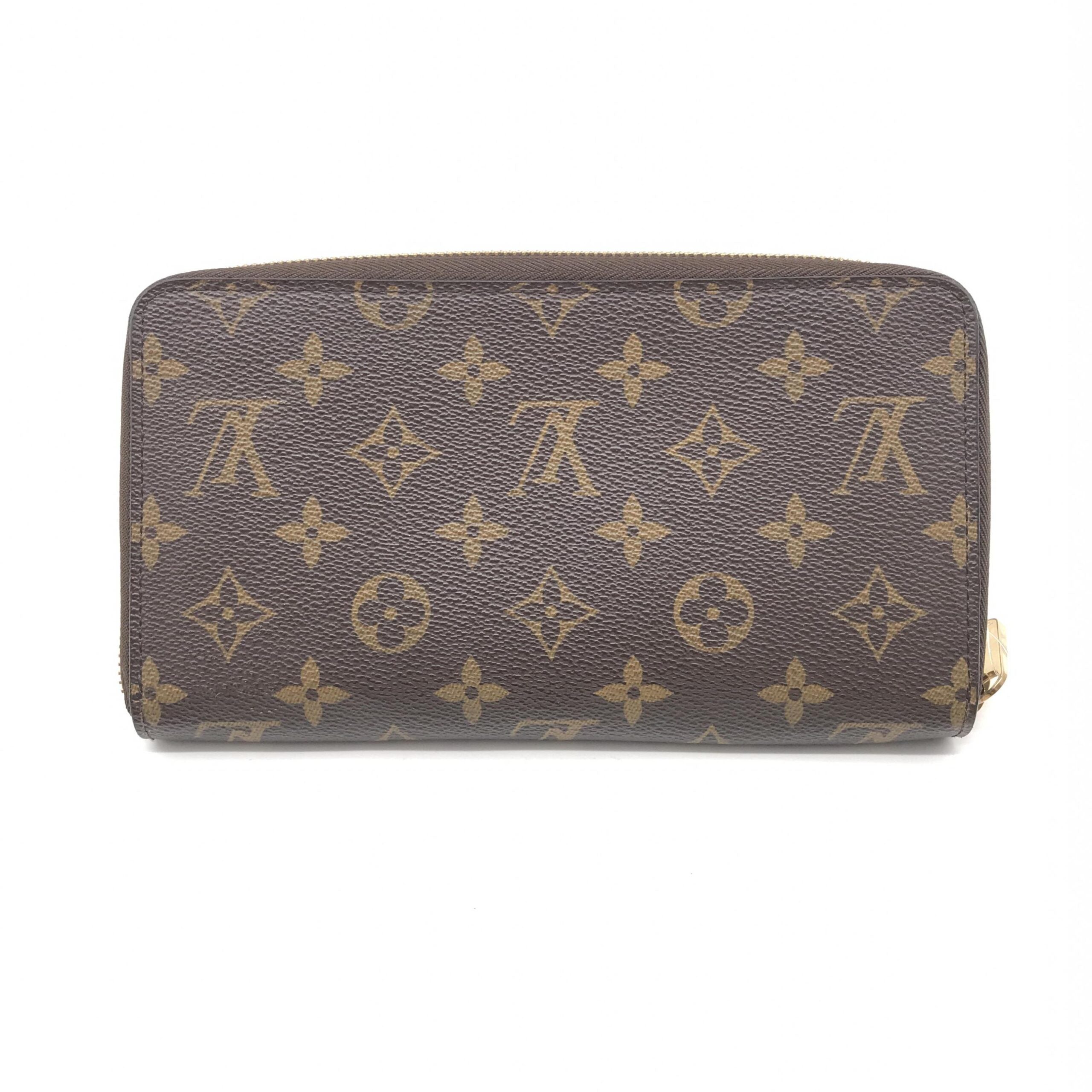 Monogram Zippy Wallet In Good Condition