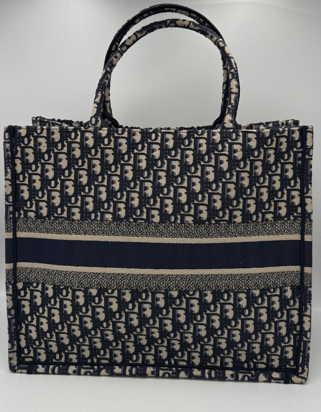 DIOR TOTE BOOK Grande Tote