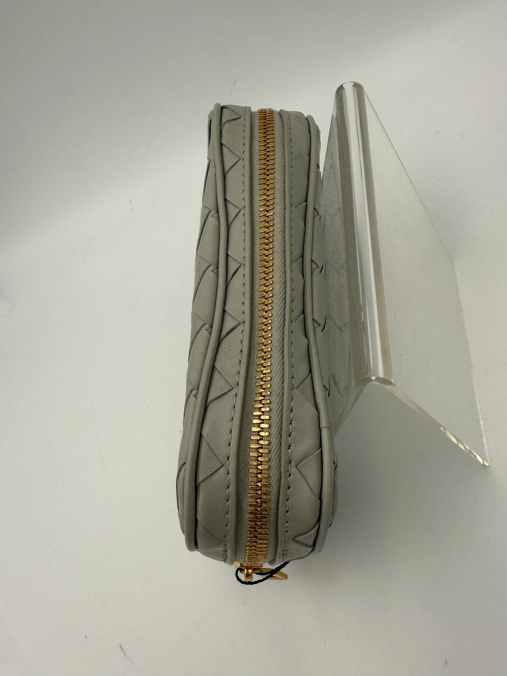 BOTTEGA VENETA Intrecciato Clutch
