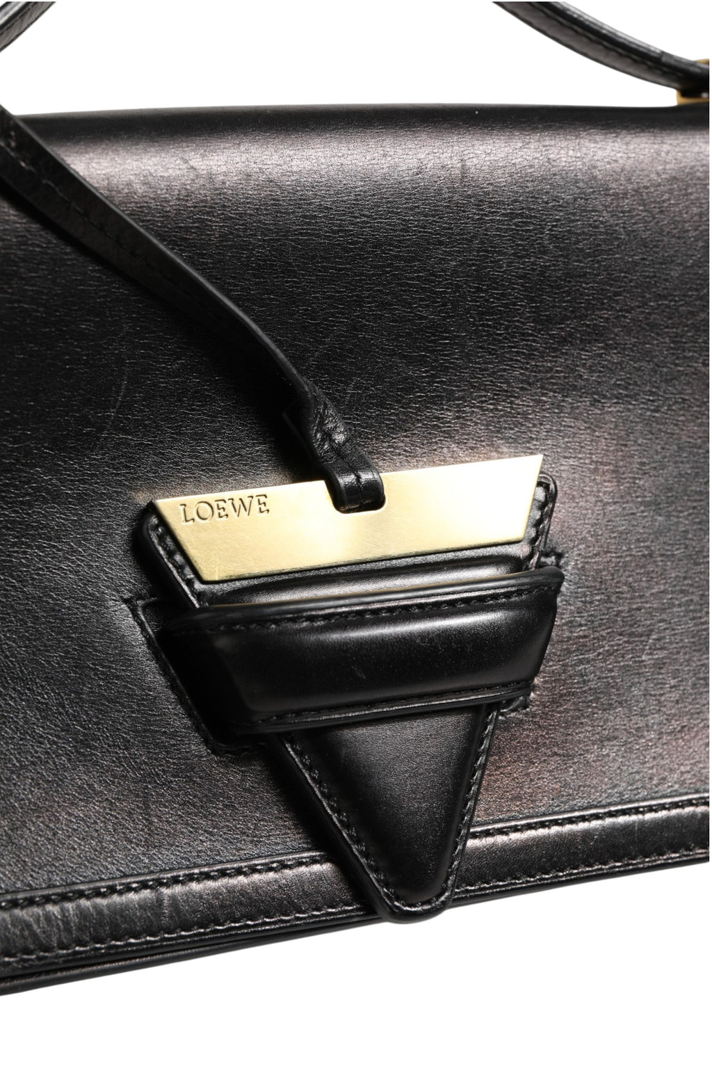 Barcelona Medium Leather Shoulder Bag