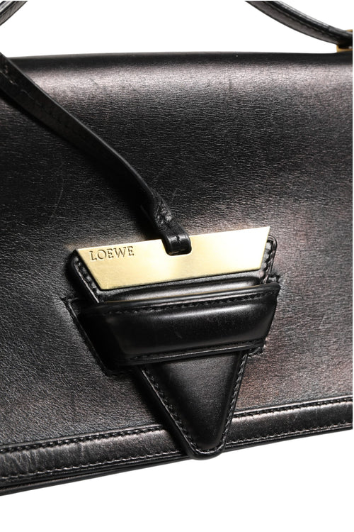 Barcelona Medium Leather Shoulder Bag