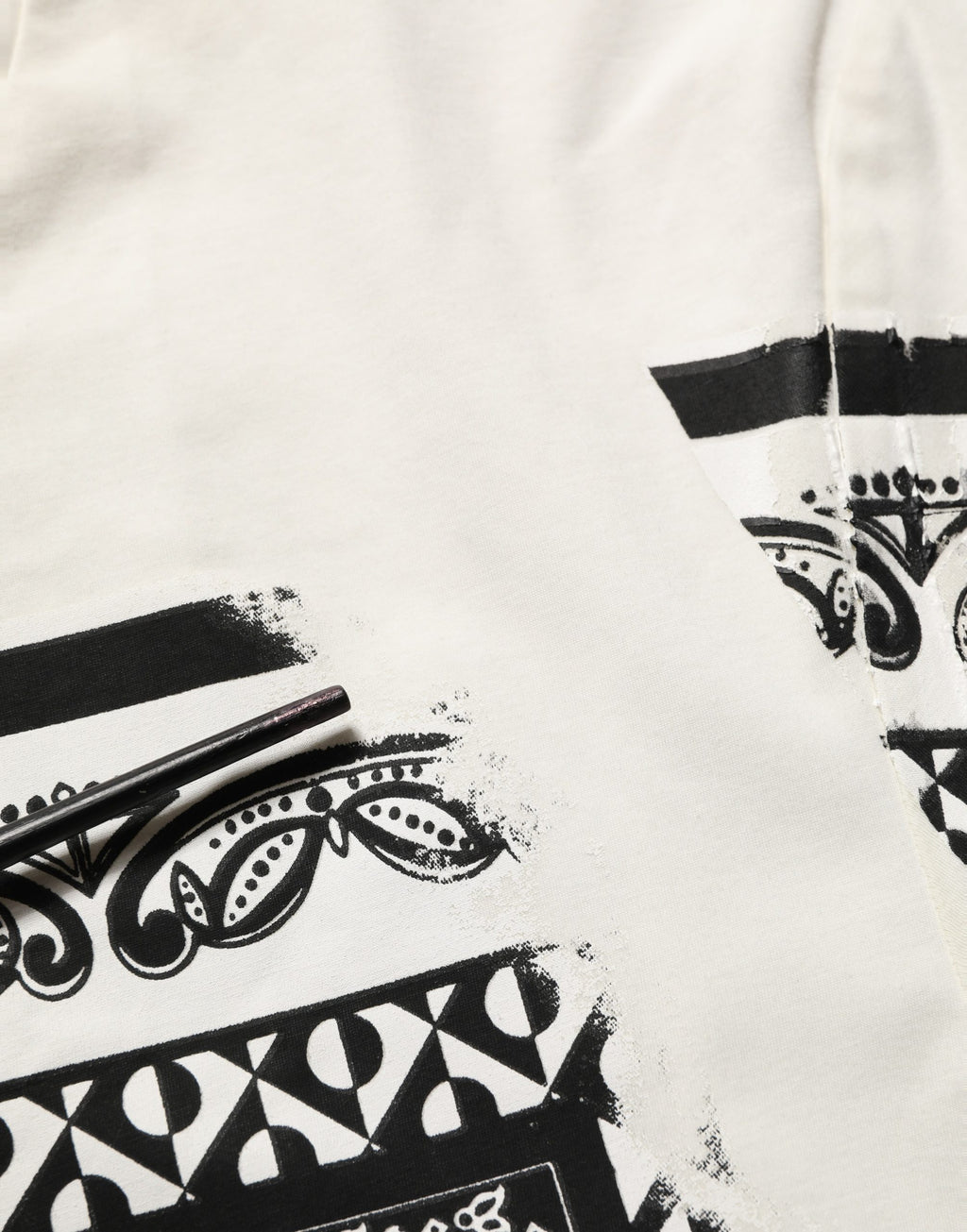 White Bandana Print Cotton Crew Neck T-shirt