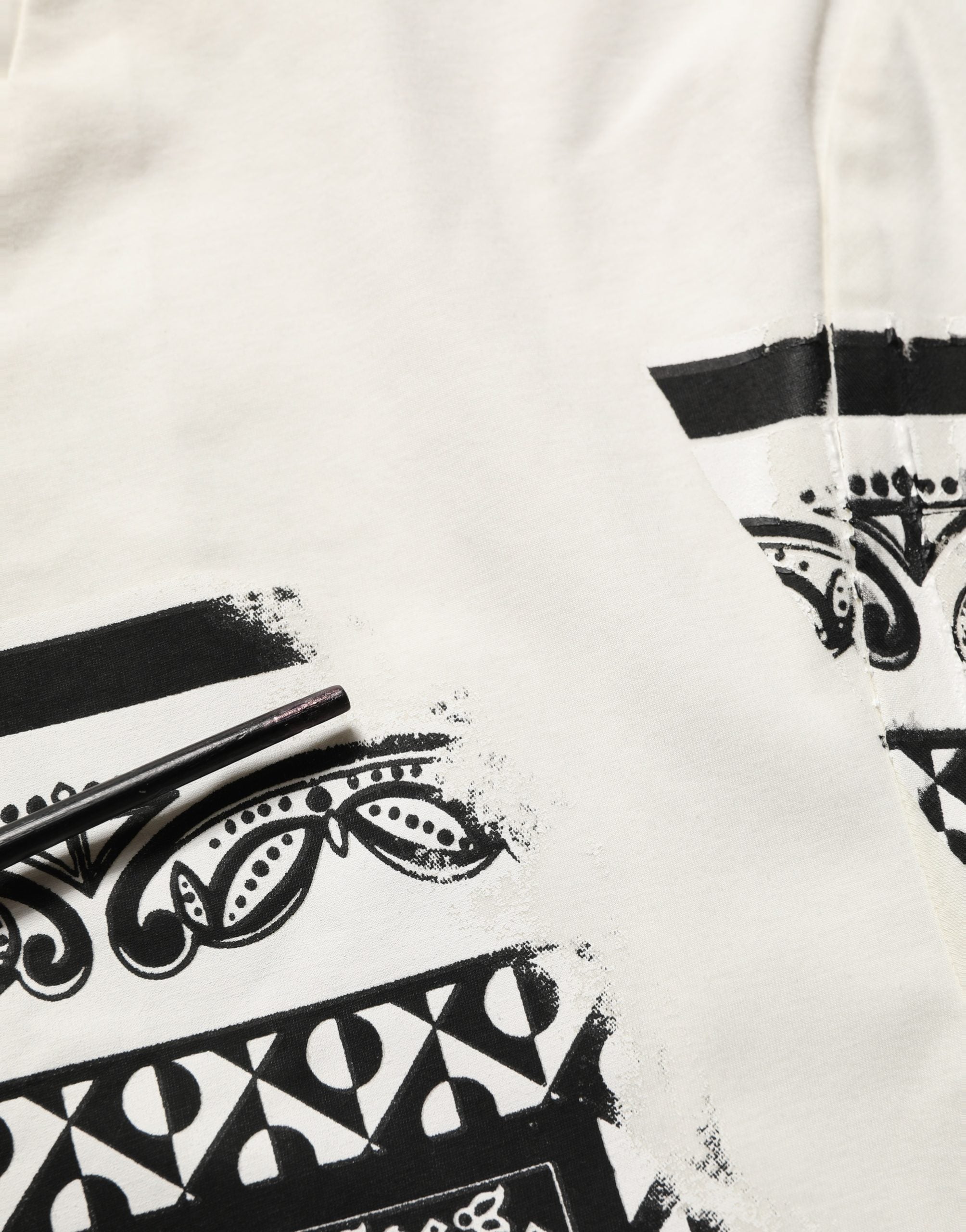White Bandana Print Cotton Crew Neck T-shirt