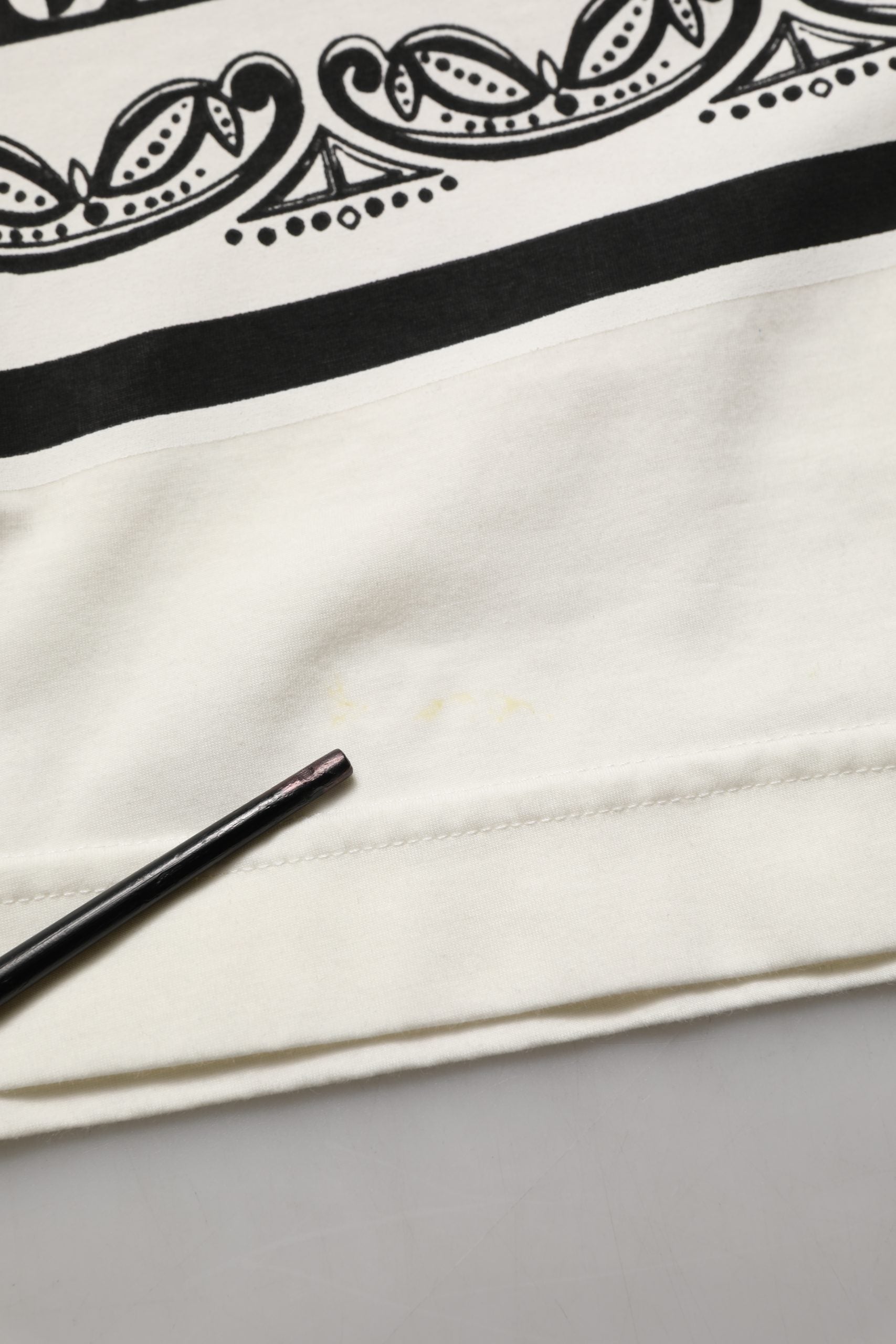 White Bandana Print Cotton Crew Neck T-shirt