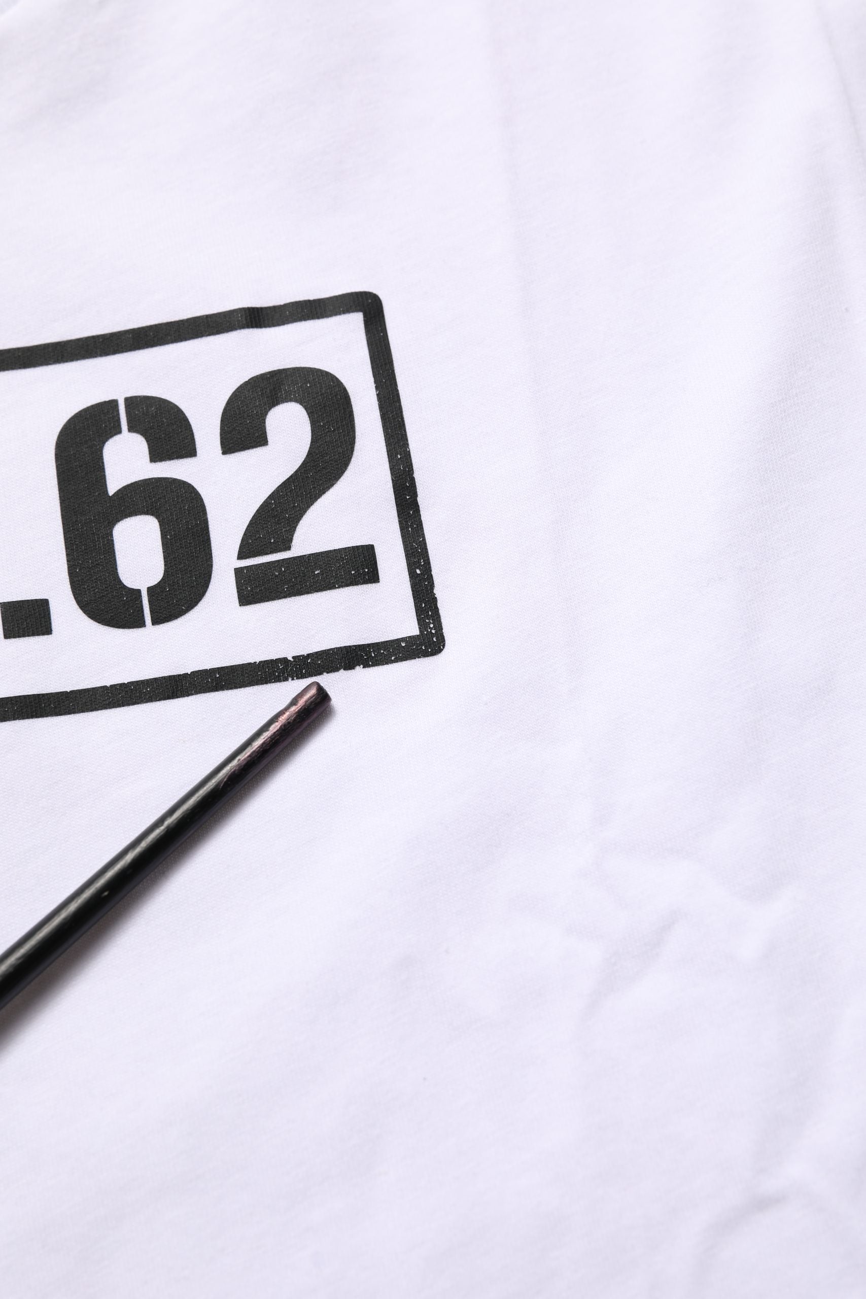 White DG 58.62 Cotton Crew Neck Men T-shirt