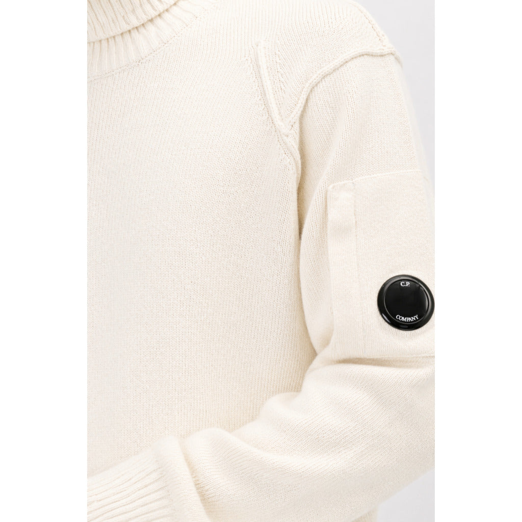 c.p. company - turtle neck lambswool panna